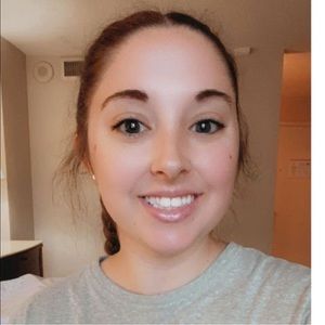 Meet your Posher, Kayla